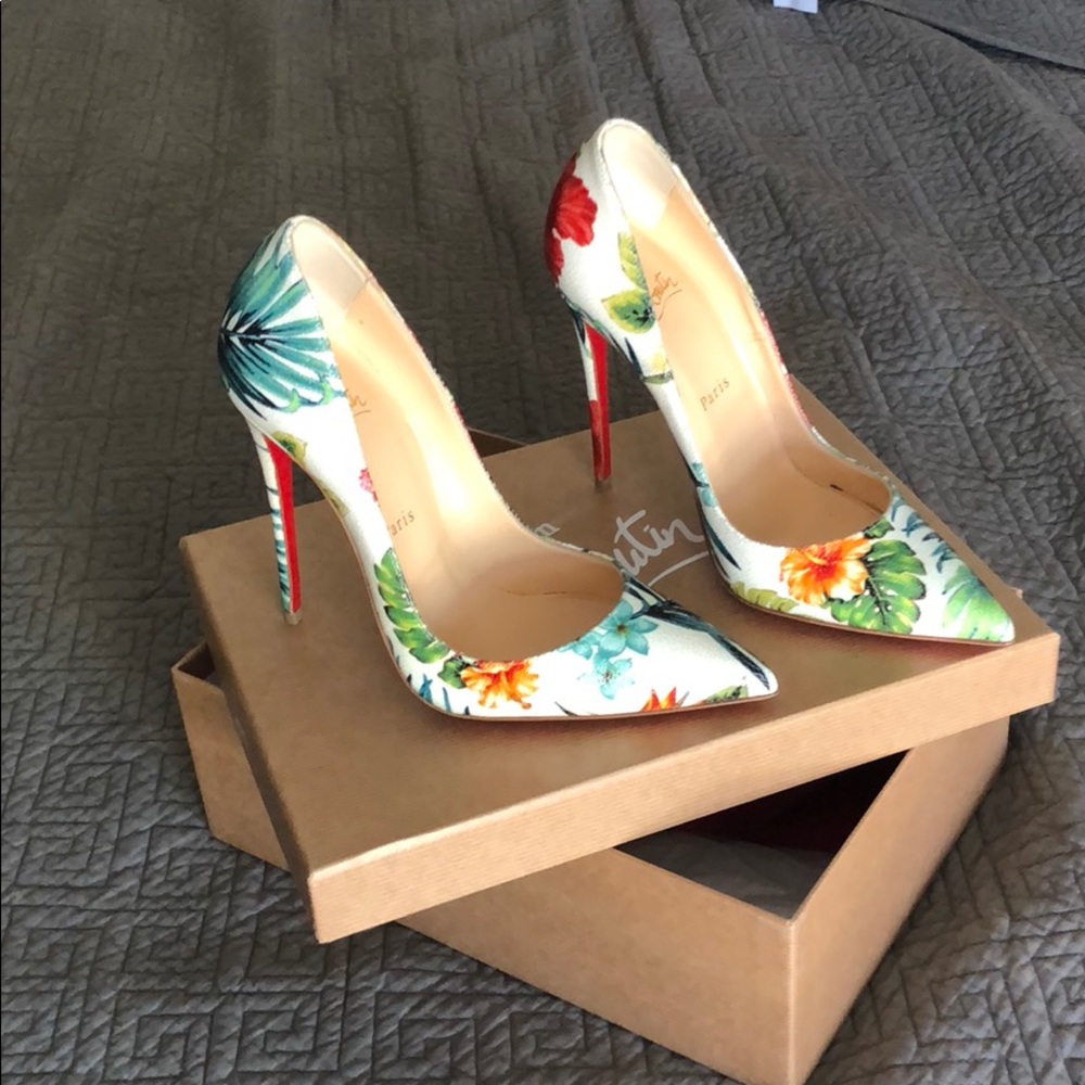 Floral mosaic So Kate Louboutin